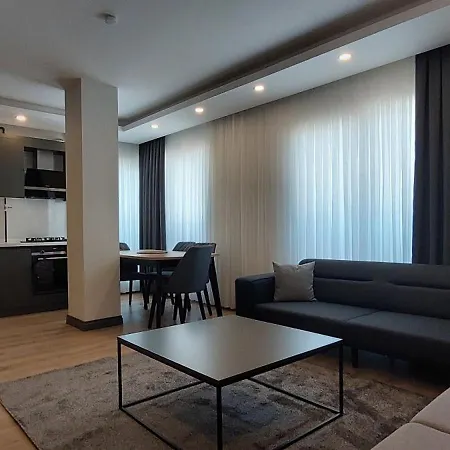 Apartment New Flat With Big Living Spaces 3 Near By Lara *